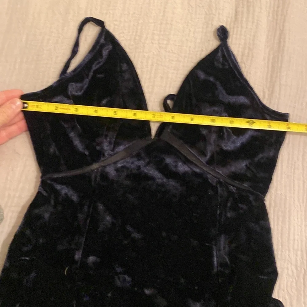 Free People Low Key Crushin Elegant Dark Navy Velvet Evening Dress . Size Xs